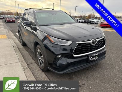 Used 2021 Toyota Highlander XLE