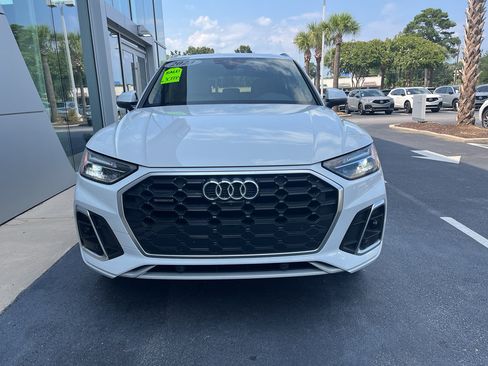 Used 2023 Audi Q5 2.0T Premium Plus w/ Premium Plus Package AWD/4WD image 2