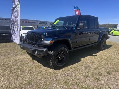 New 2025 Jeep Gladiator Willys
