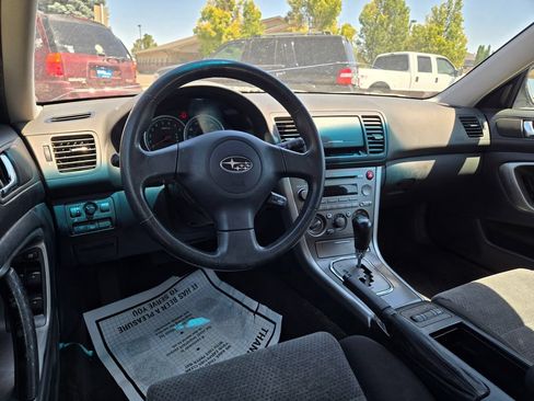 Used 2006 Subaru Outback 2.5i AWD/4WD image 10