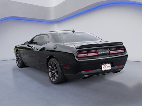 Used 2023 Dodge Challenger R/T Scat Pack RWD image 5