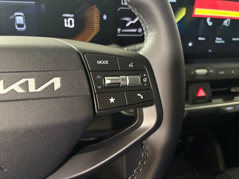 New 2026 Kia K4 EX FWD image 21