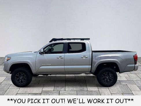 Used 2023 Toyota Tacoma SR5 w/ Technology Package AWD/4WD image 4