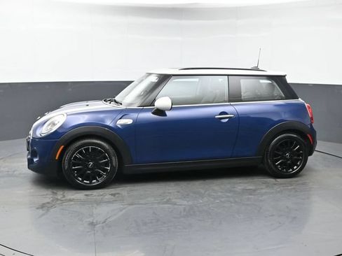 Used 2017 MINI Cooper S FWD image 2