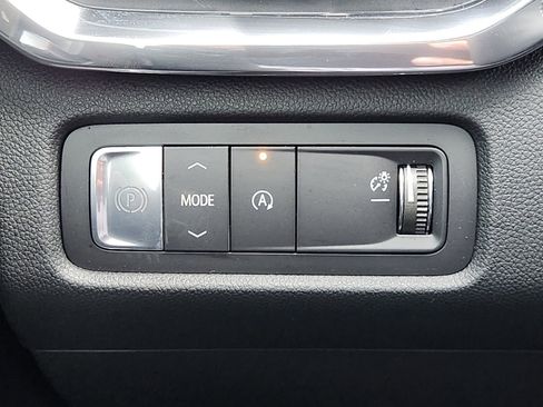 New 2026 GMC Acadia Denali w/ Super Cruise Package image 26