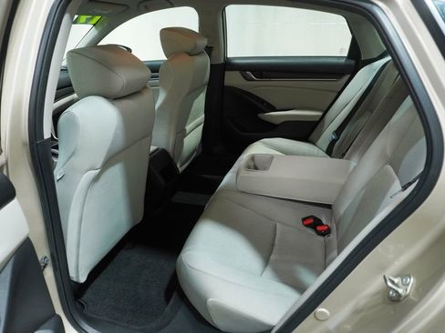 Used 2019 Honda Accord LX image 12