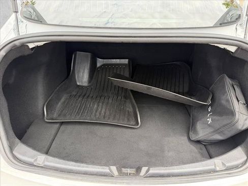 Used 2020 Tesla Model 3 Standard Range Plus RWD image 18