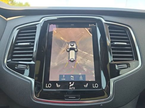 Used 2022 Volvo XC90 T6 Momentum w/ Advanced Package AWD/4WD image 35