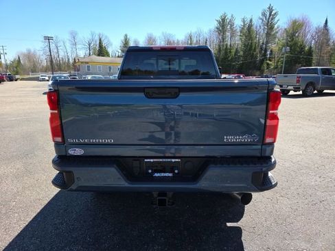 New 2026 Chevrolet Silverado 2500 High Country w/ Z71 Off-Road Package AWD/4WD image 6