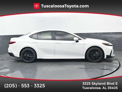 New 2026 Toyota Camry SE image 1