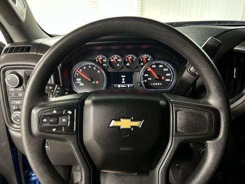 Certified 2022 Chevrolet Silverado 1500 Custom AWD/4WD image 11