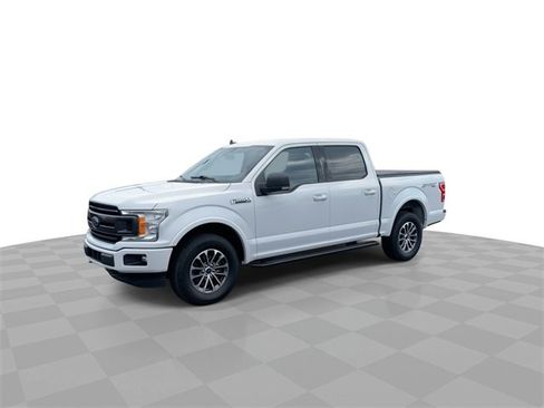 Used 2020 Ford F150 XLT w/ Equipment Group 302A Luxury image 4