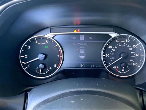 Used 2024 Nissan Altima 2.5 SV w/ SV Premium Package image 26