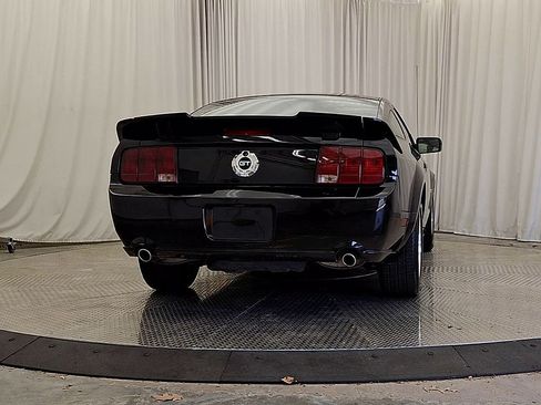Used 2008 Ford Mustang GT RWD image 11