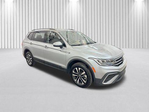 Used 2024 Volkswagen Tiguan S AWD/4WD image 2