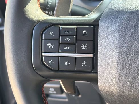 Used 2025 Ford F150 Raptor AWD/4WD image 35