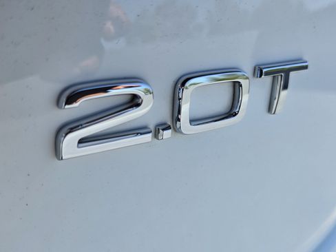 Used 2018 Audi Q5 2.0T Premium Plus AWD/4WD image 10