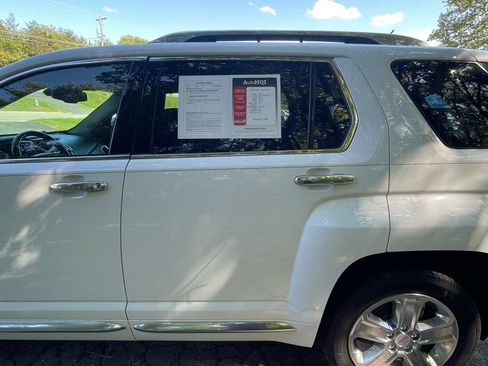 Used 2014 GMC Terrain Denali FWD image 4