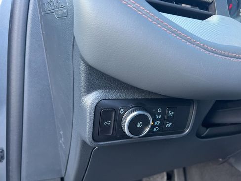 New 2025 Ford Explorer Active w/ Active Comfort Package image 21