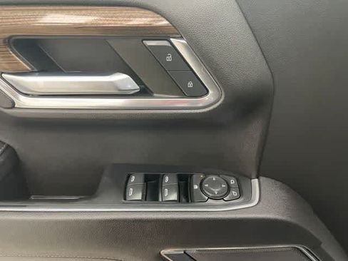 Certified 2023 Chevrolet Silverado 1500 LT Trail Boss AWD/4WD image 11