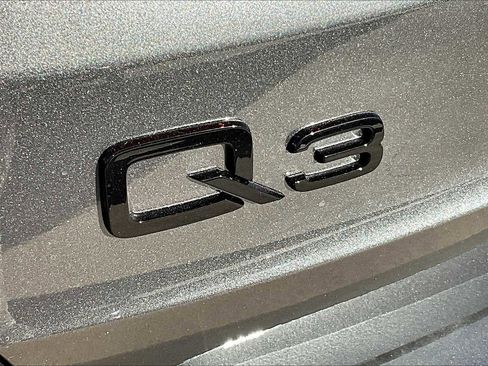 New 2025 Audi Q3 2.0T Premium Plus image 15