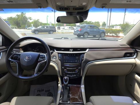 Used 2015 Cadillac XTS Luxury w/ Driver Awareness Package FWD image 17
