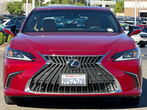 Certified 2024 Lexus ES 350 w/ Premium Package FWD image 10