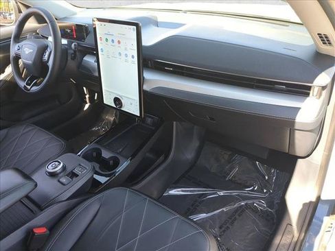 Used 2023 Ford Mustang Mach-E Select RWD image 22