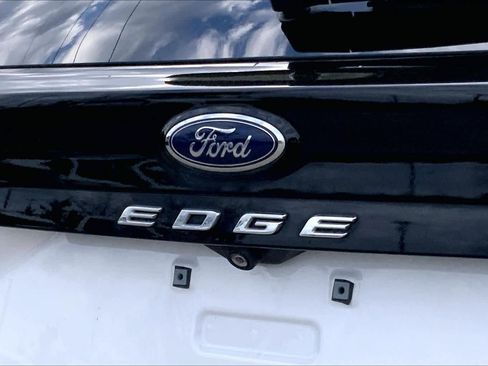 Used 2024 Ford Edge SEL w/ Convenience Package image 28