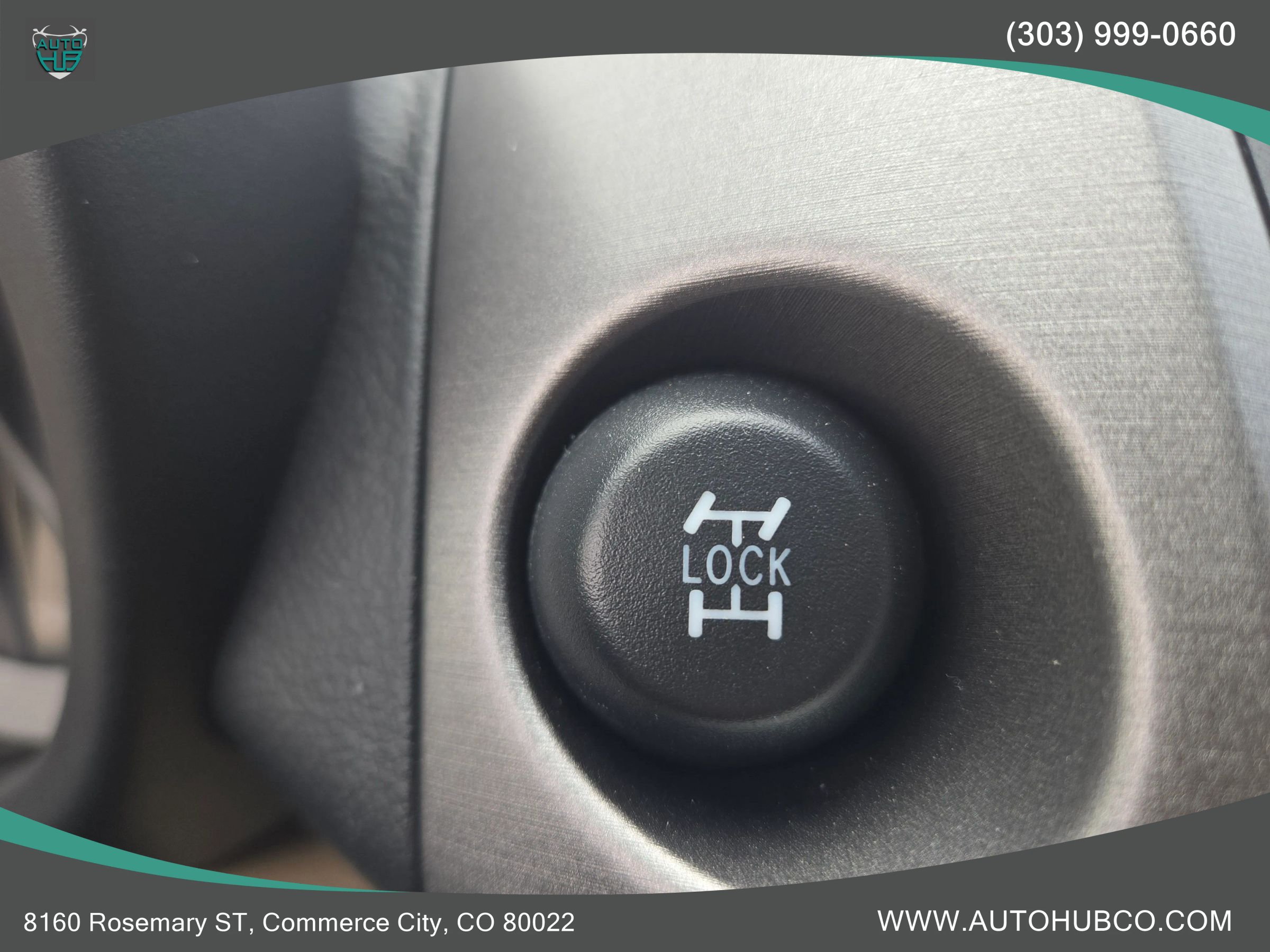 Used 2010 Toyota RAV4 Limited AWD/4WD image 22