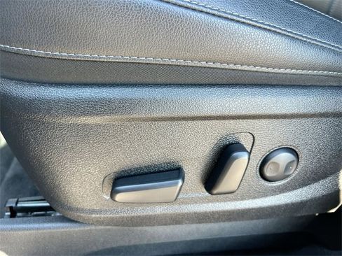 Used 2022 Kia Telluride EX w/ Towing Package image 16