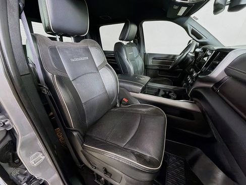 Used 2022 RAM 3500 Laramie AWD/4WD image 25