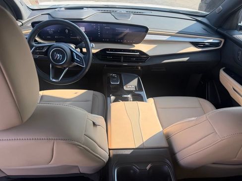 Used 2025 Buick Enclave Preferred w/ Power Package FWD image 21