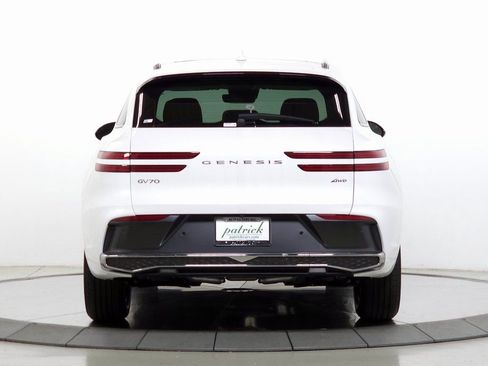 New 2026 Genesis GV70 2.5T Select AWD/4WD image 7