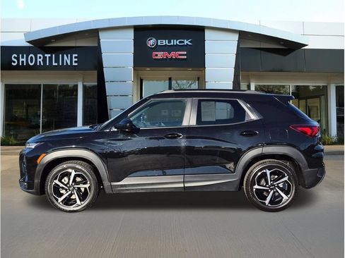 Used 2023 Chevrolet TrailBlazer RS FWD image 6