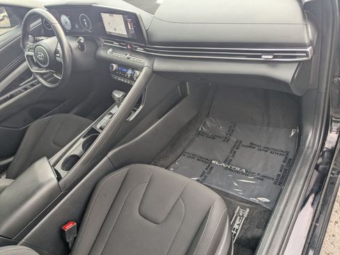 Used 2023 Hyundai Elantra SEL w/ Convenience Package FWD image 35