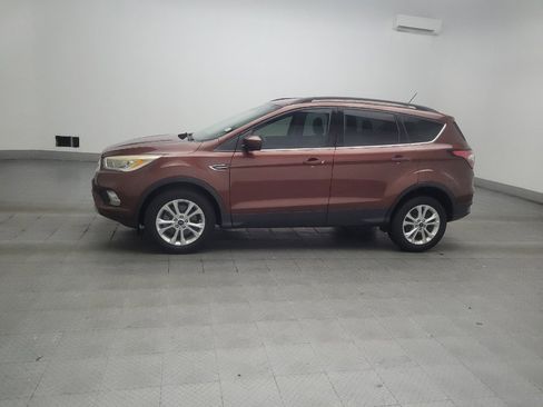 Used 2018 Ford Escape SEL AWD/4WD image 2
