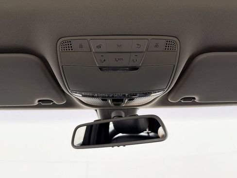 Used 2017 Mercedes-Benz C 300 4MATIC Sedan image 52