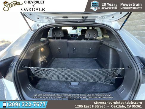 Certified 2025 Chevrolet Trax RS w/ Sunroof Package image 27