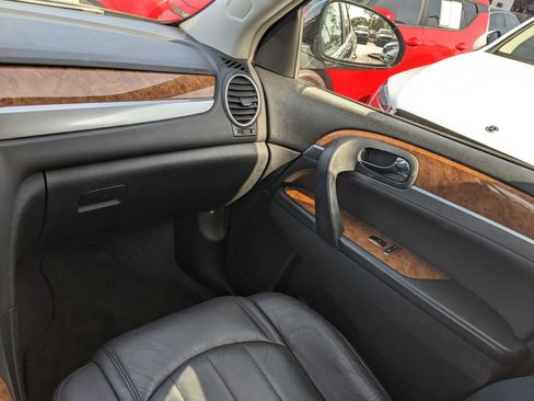 Used 2010 Buick Enclave CXL w/ Trailering Provision Package image 14