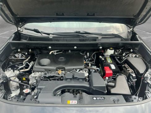 Used 2024 Toyota RAV4 XLE FWD image 18