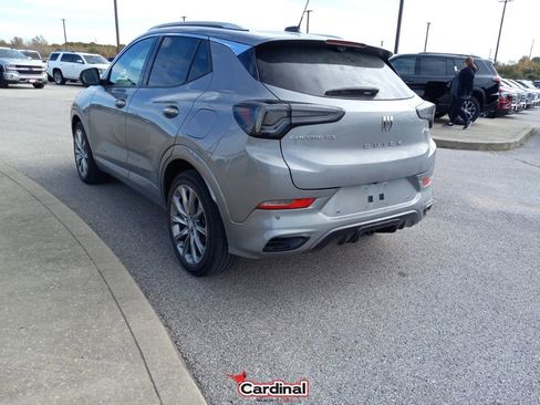 Used 2024 Buick Encore GX Avenir w/ Avenir Technology Package image 12