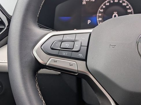 Used 2025 Volkswagen Taos S image 16