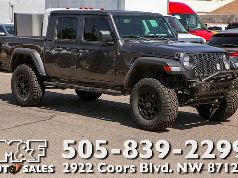 Used 2020 Jeep Gladiator Sport w/ Quick Order Package 23S AWD/4WD image 1