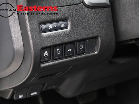 Used 2023 Nissan Murano SL w/ SL Moonroof Package image 21