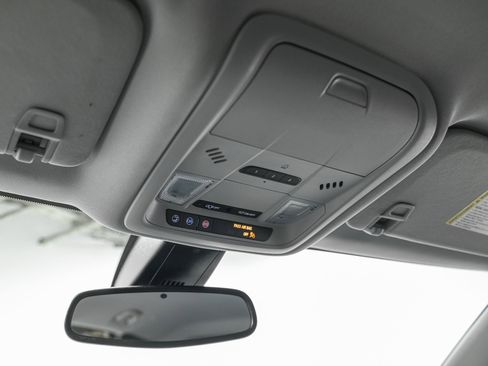 Used 2022 Chevrolet Blazer LT w/ Redline Edition image 25