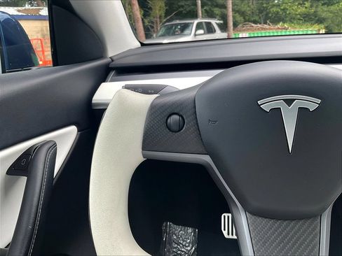 Used 2020 Tesla Model Y Long Range AWD/4WD image 11