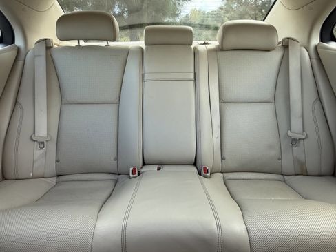 Used 2014 Lexus LS 460 image 40