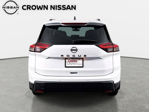 New 2026 Nissan Rogue SV FWD image 6