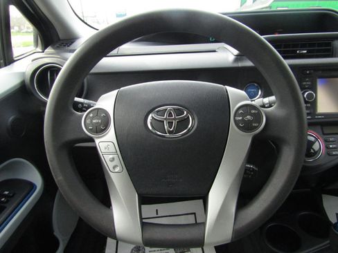 Used 2013 Toyota Prius C Three FWD image 14